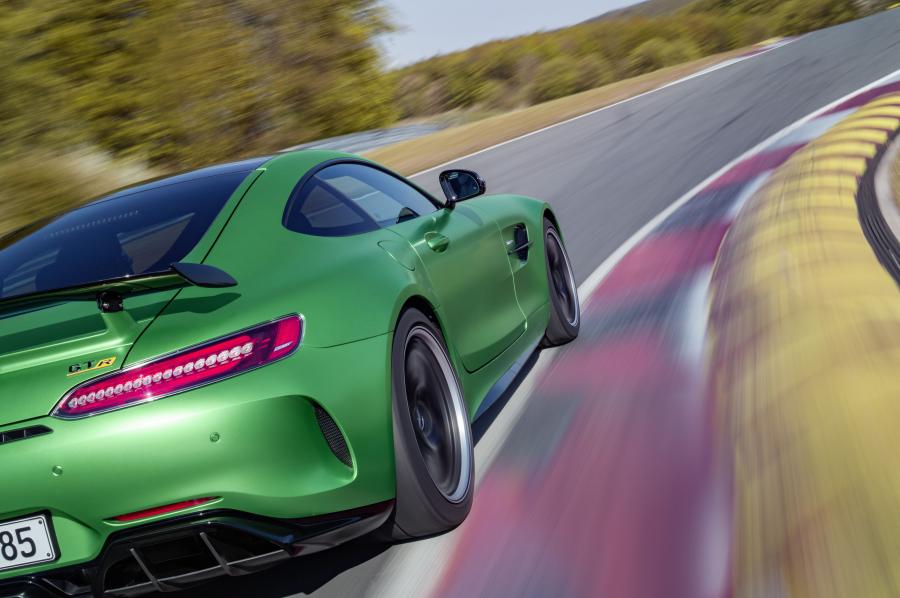  Mercedes-AMG GT R 2016 года  (фото 64 из 92)